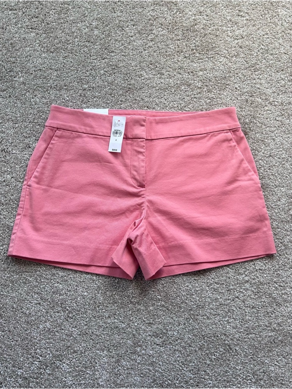 NWT LOFT The Riviera Short Pink Coral Chino Shorts Size 4 4" Inseam - Picture 2 of 12